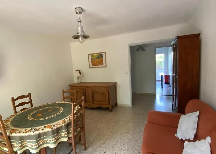 Appartement T3 En Rez-de-jardin Sur Valescure Saint-Raphaël